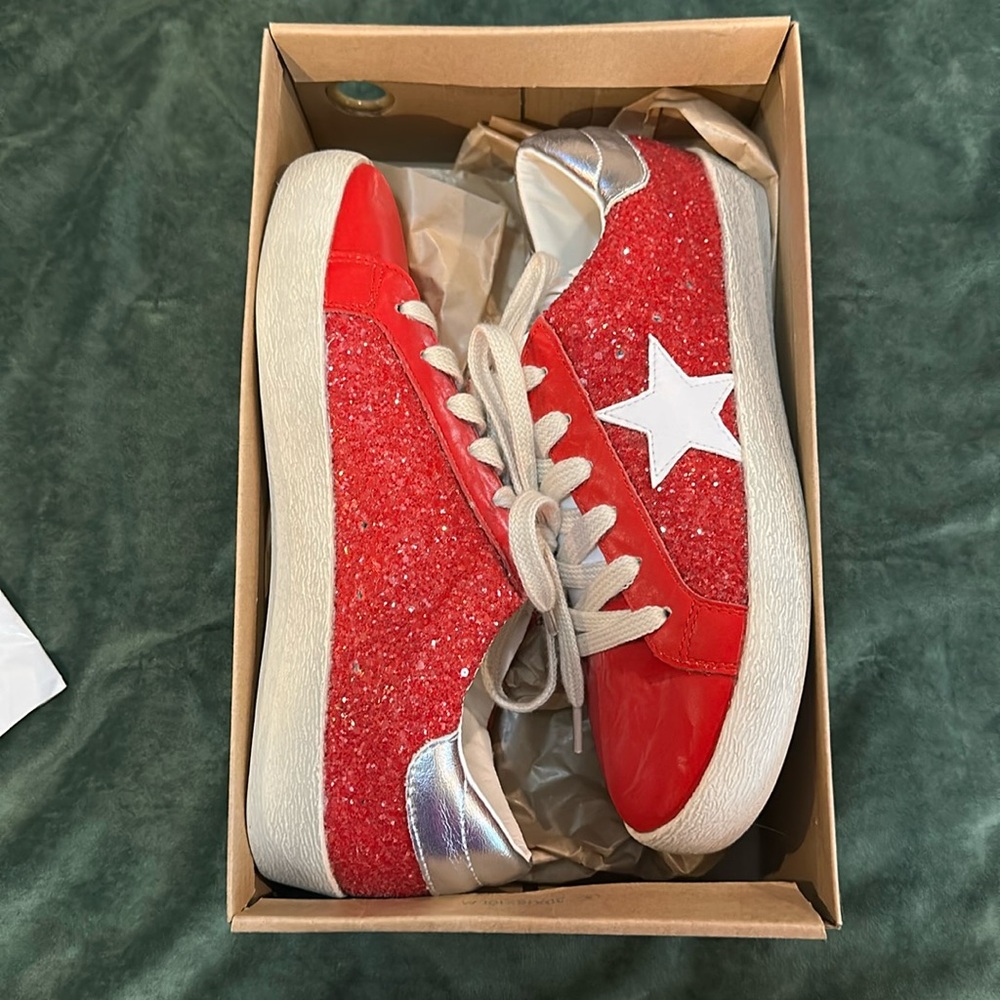 Brand new with box red star shoes size six